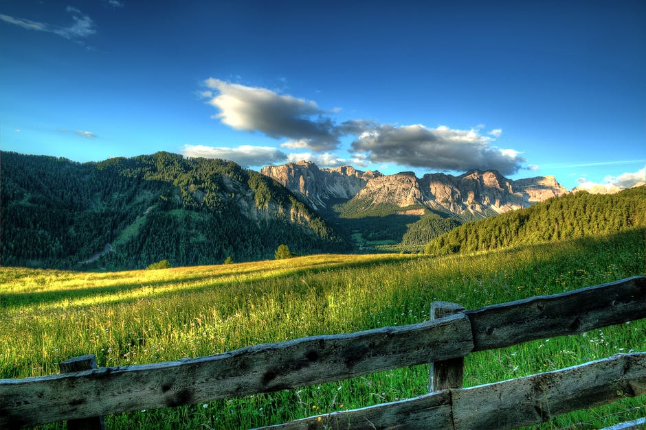 阿尔卑斯山-蓝天-云彩高清照片