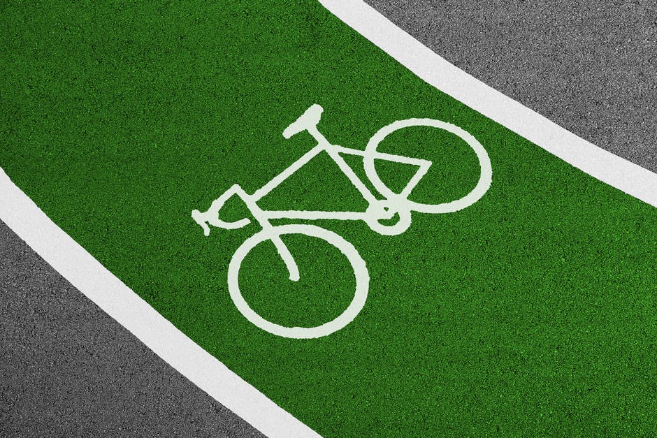 沥青-自行车-空照片