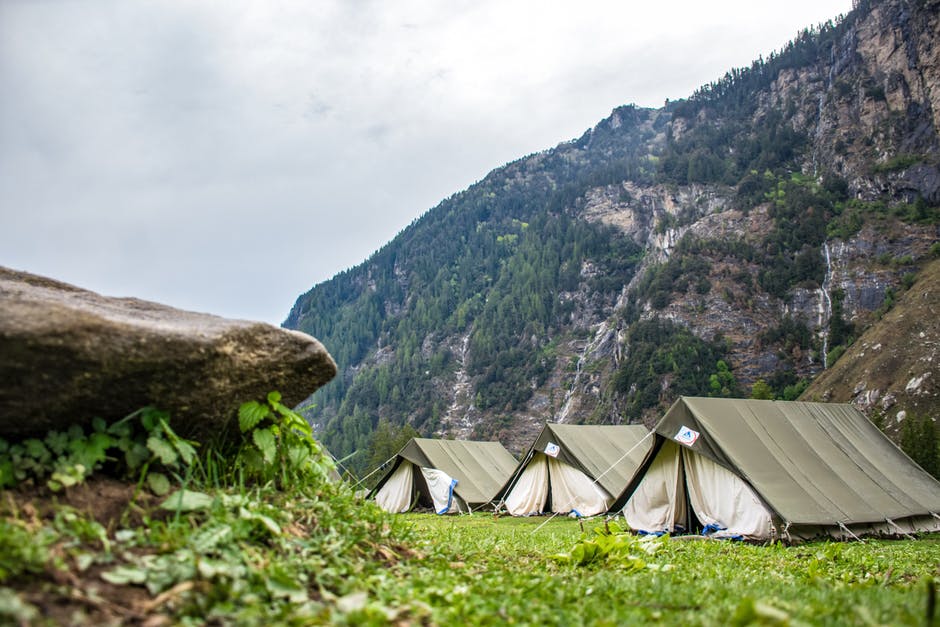 怀特和Brown Tent Camps