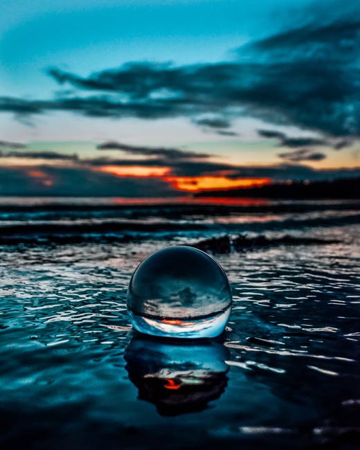 水体上的水晶球