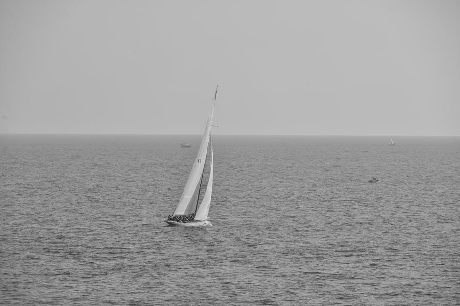 黑白照片-船-海洋